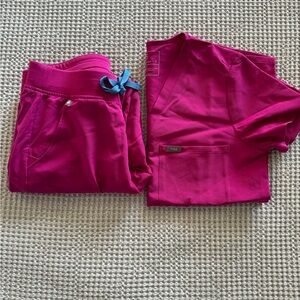 Figs scrubs